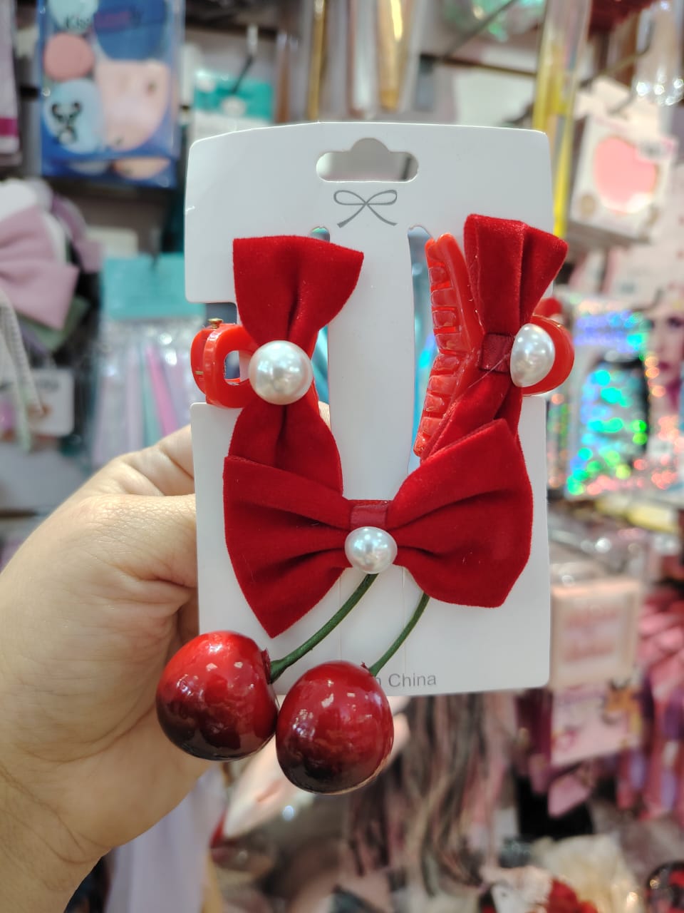 GANCHOS CEREZA EN TENDENCIA