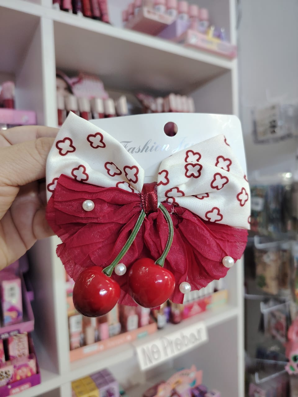 GANCHOS CEREZA EN TENDENCIA