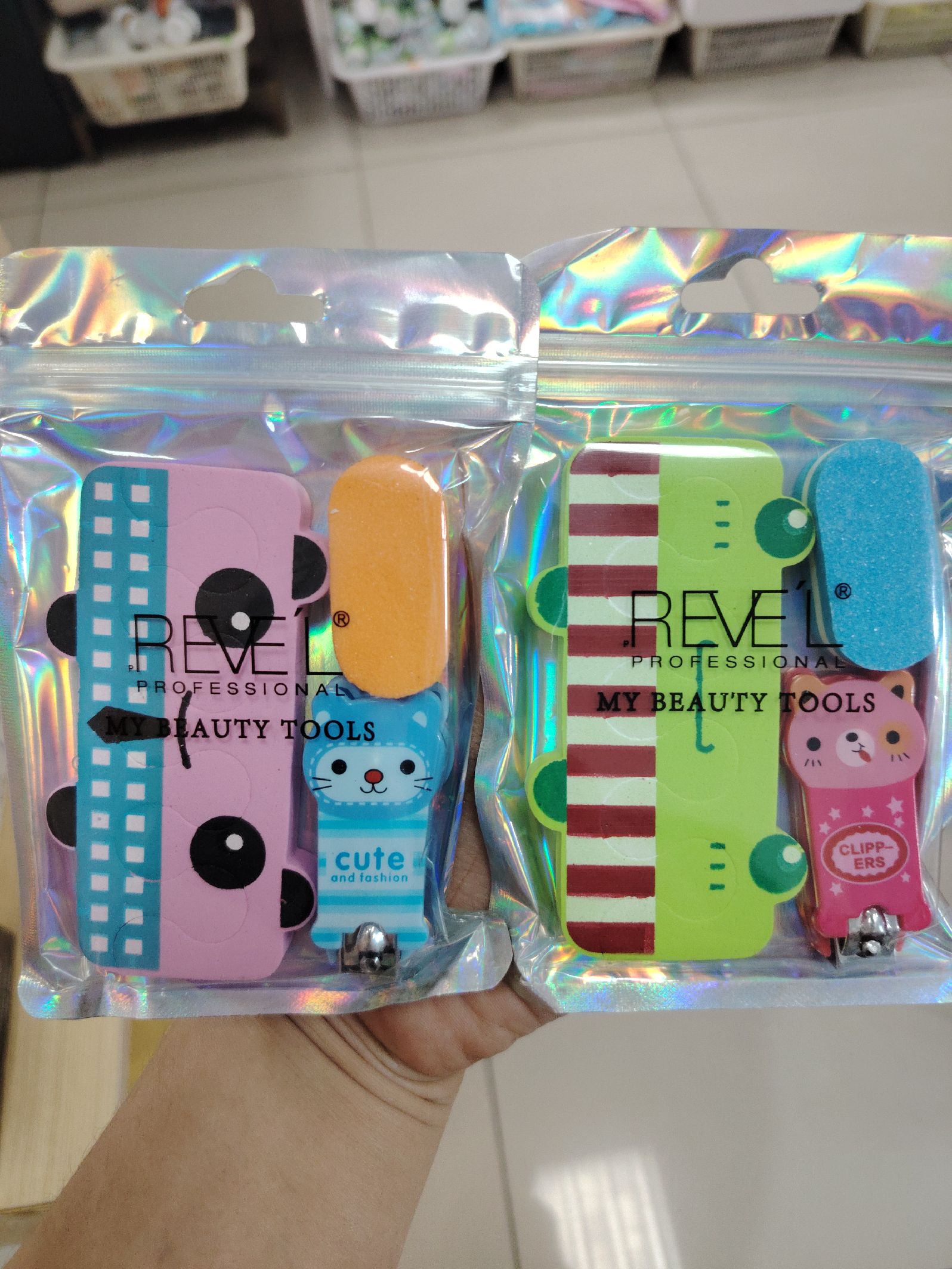 SET DE CORTAUÑAS KAWAI