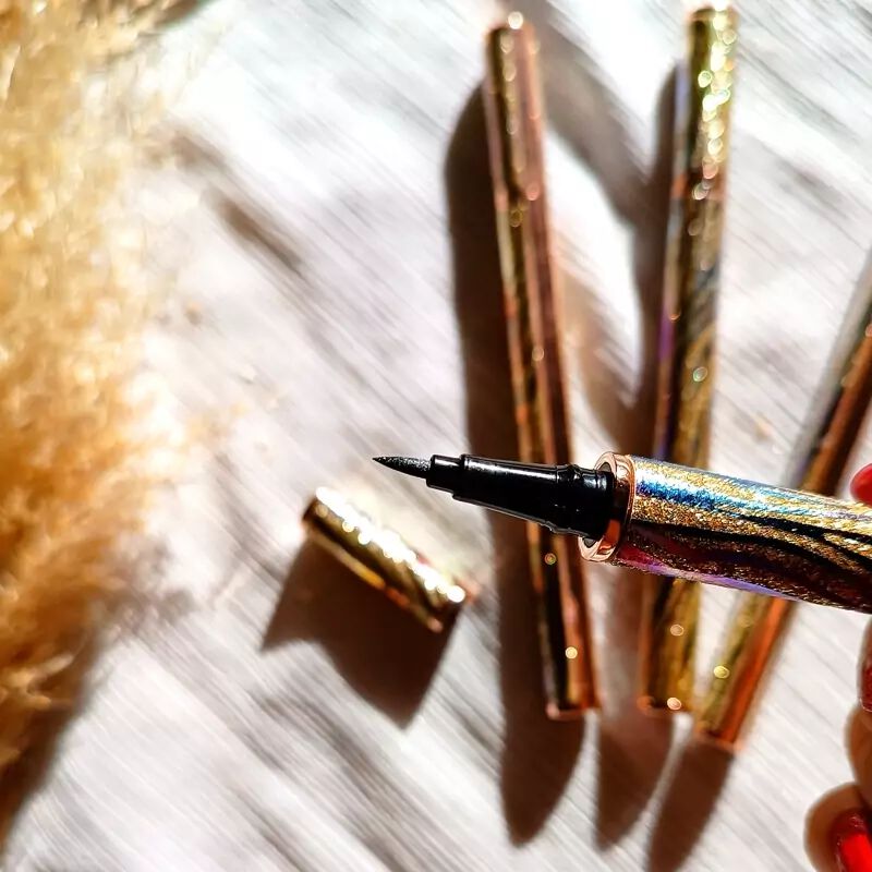 DELINEADOR PUNTA PLUMON Y MICROBLADING PARA CEJAS