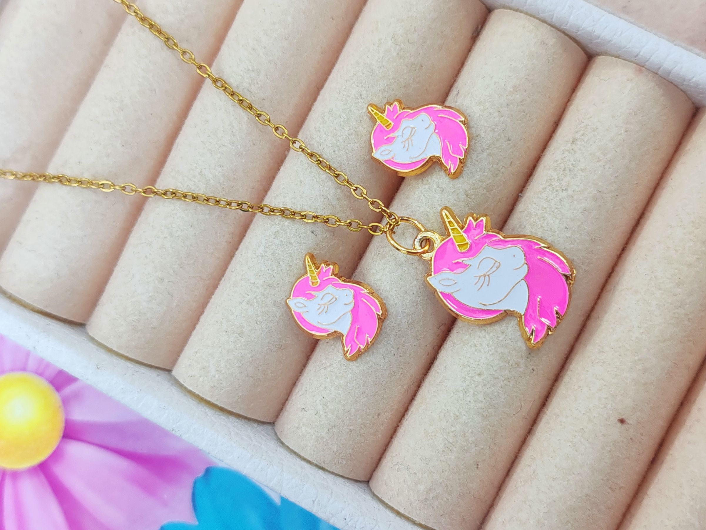 Colección collar con aretes