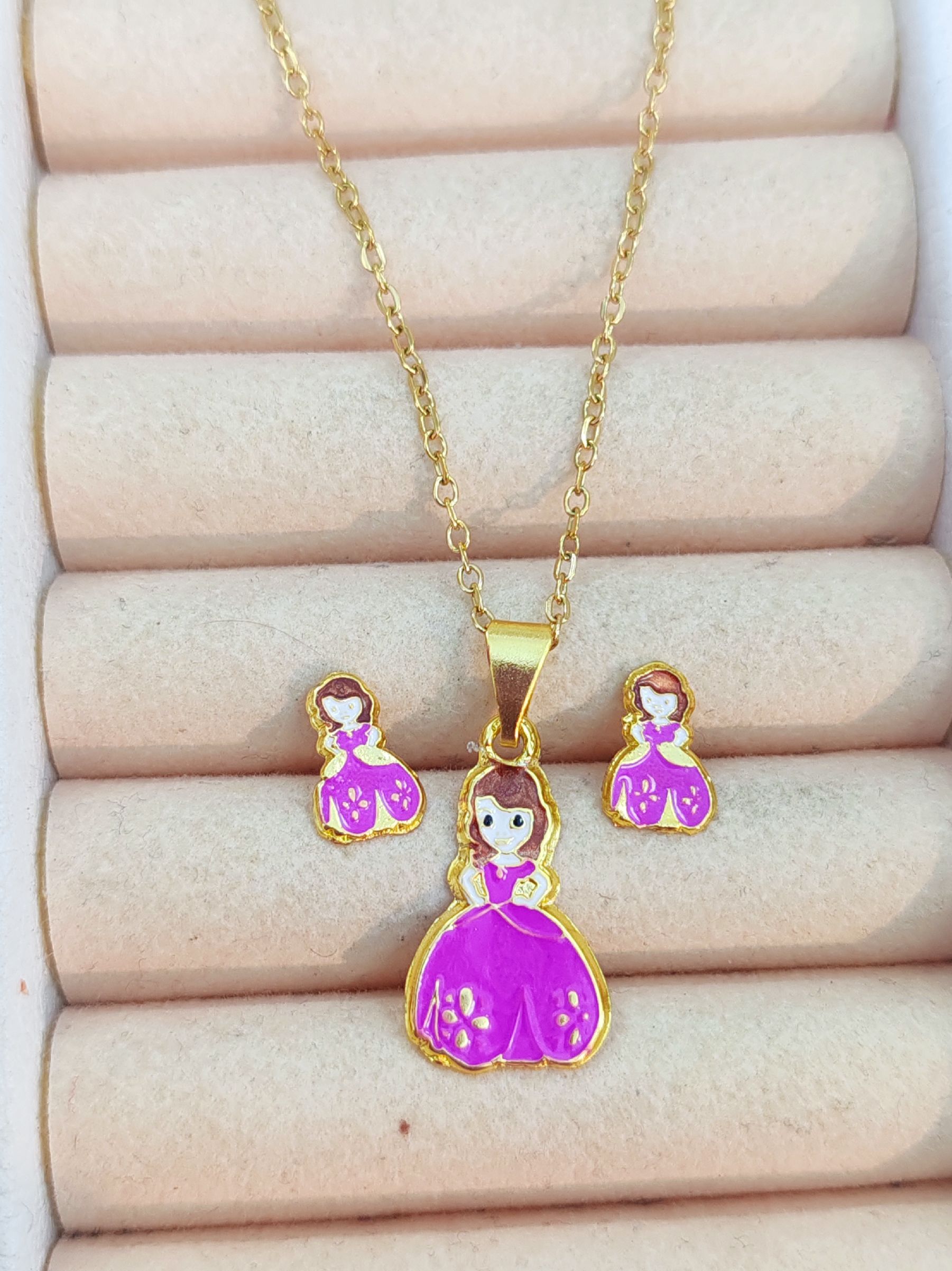 Colección collar con aretes