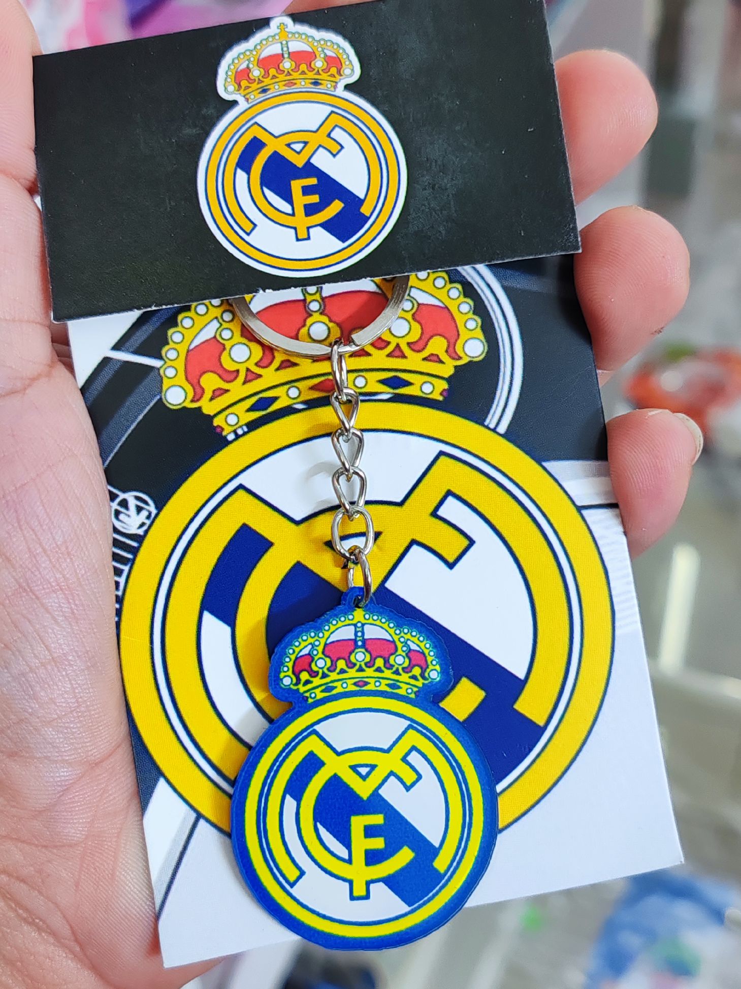 Llaveros equipo Al, U, real, etc