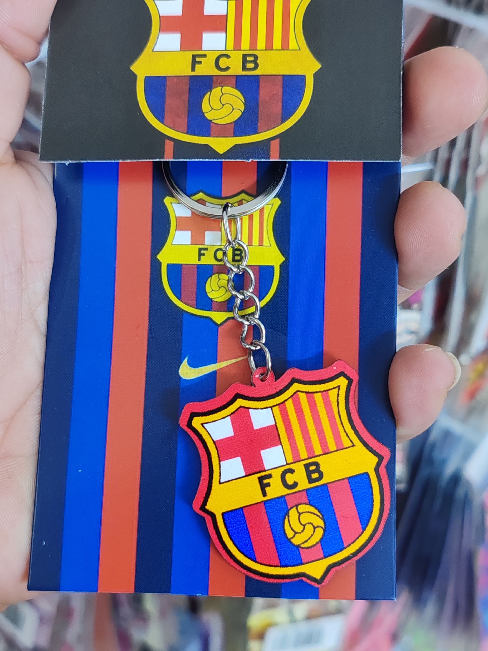 Llaveros equipo Al, U, real, etc