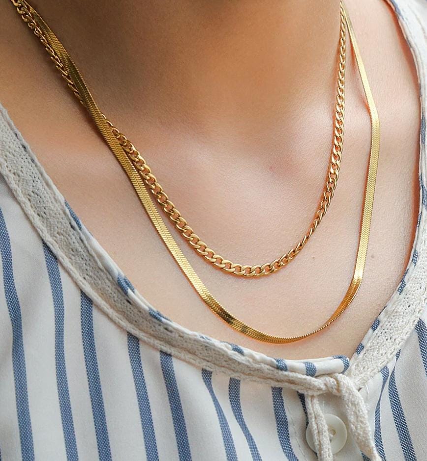 collares triple y doble caida, soga y carttier dorado