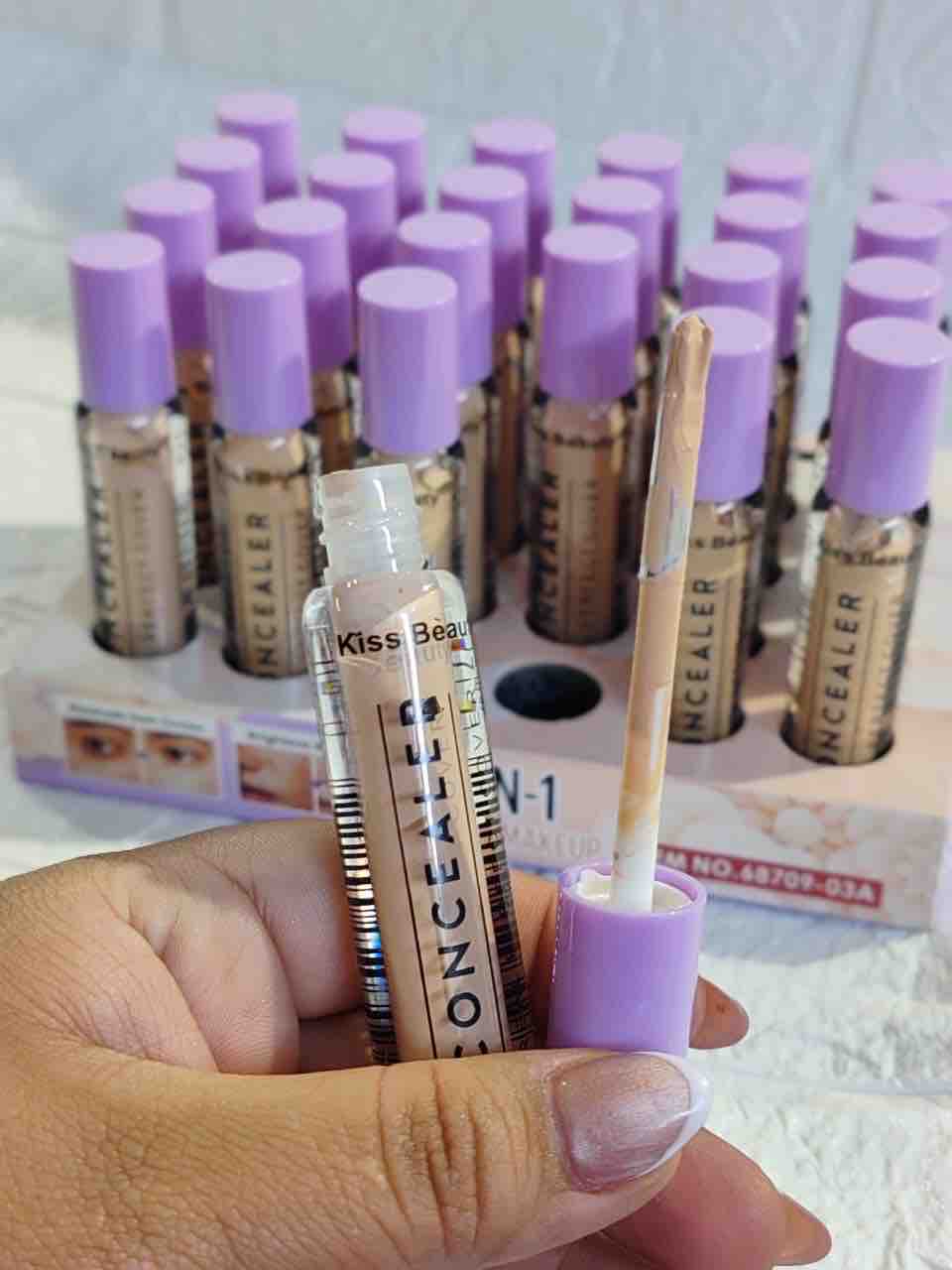 CORRECTOR KISS BEAUTY DE ALTA COBERTURA