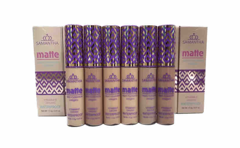 Base corrector samantha matte