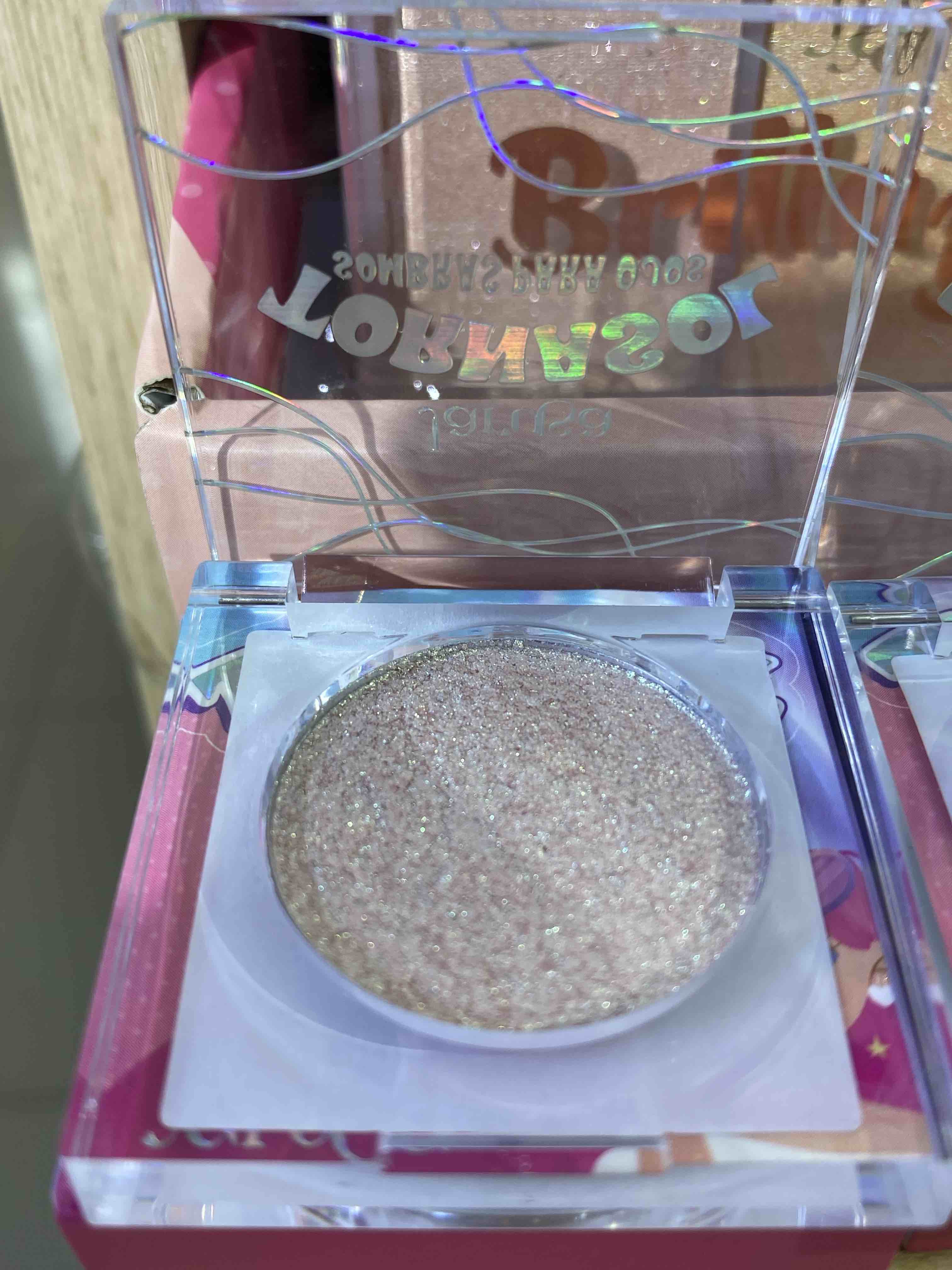 Iluminador tornasol Jarusa