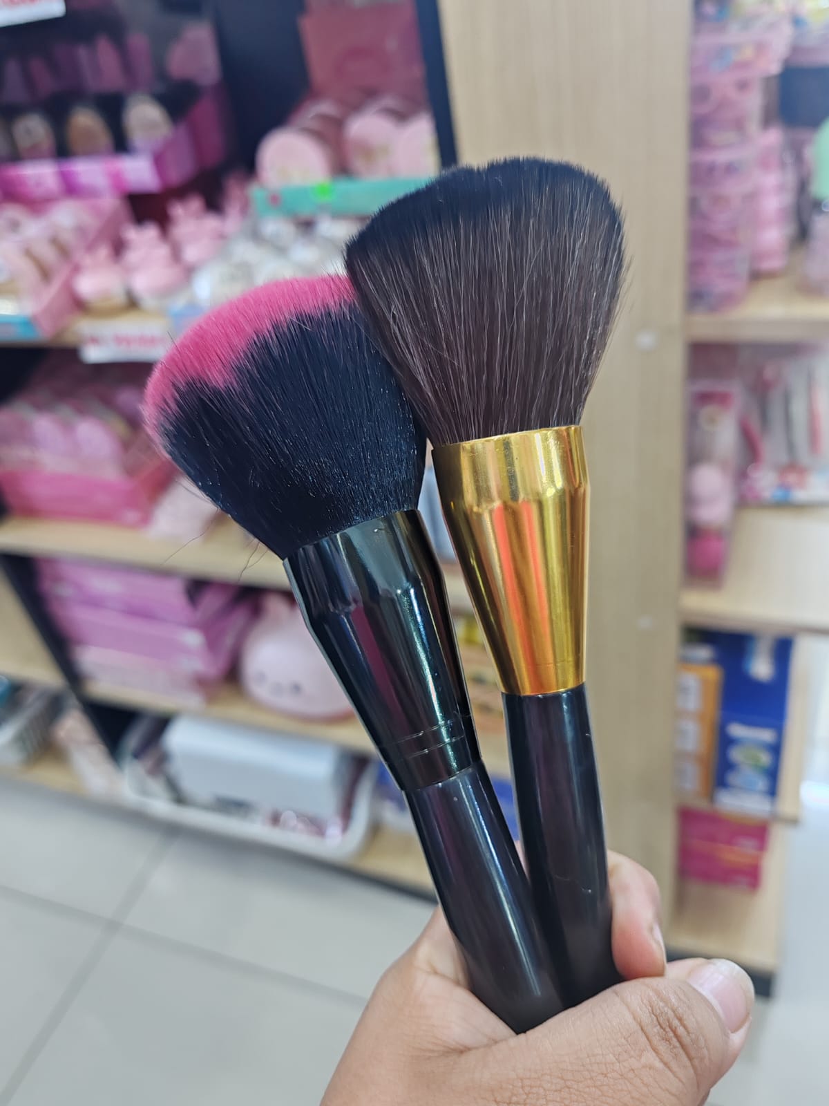 BROCHA PARA RUBOR, POLVO O BASE