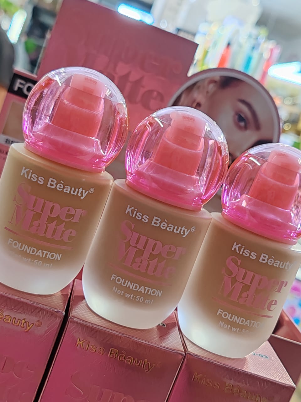 BASE KISS BEAUTY SUPER MATTE