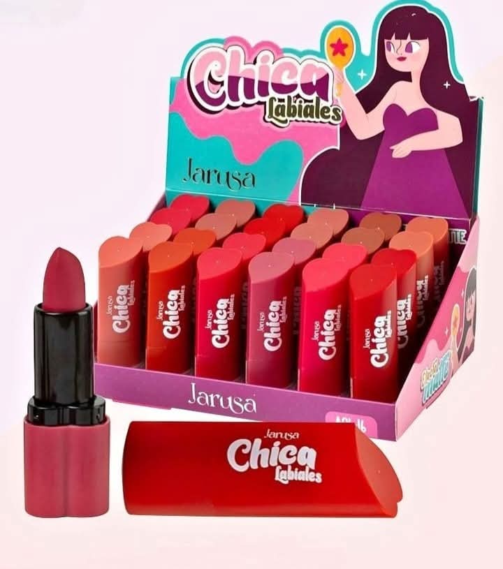 LABIAL CHICA EN BARRA DE JARUSA