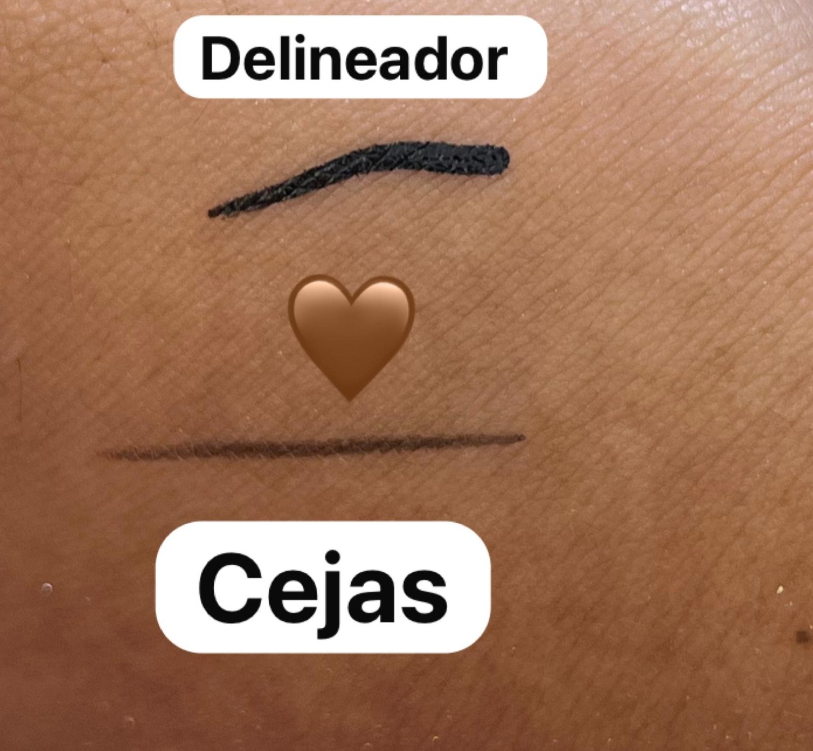 DELINEADOR LIQUIDO PLUMON + LAPIZ DELINEADOR DE OJOS