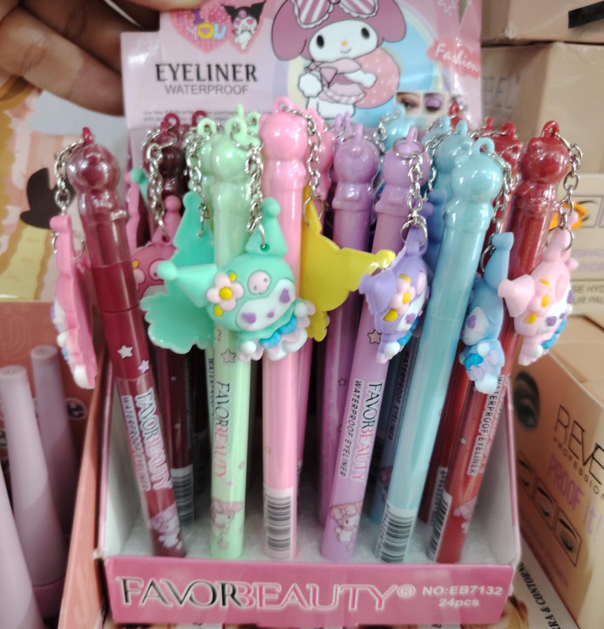 Delineador kuromi negro