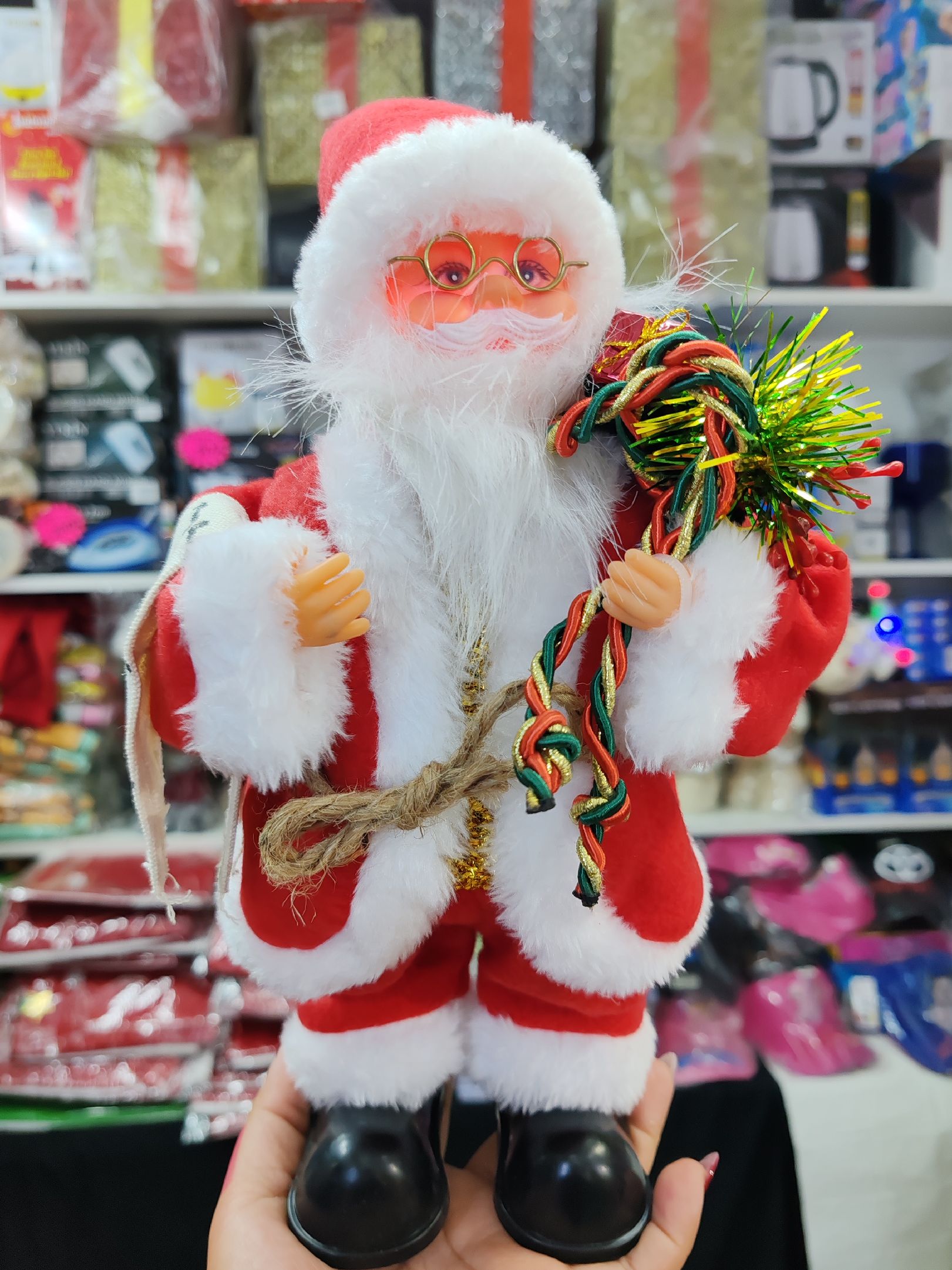 PAPA NOEL REGUETONERO