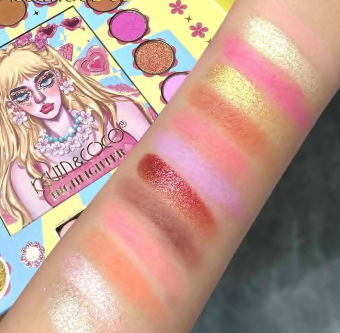 KIT DE MAQUILLAJE K&C