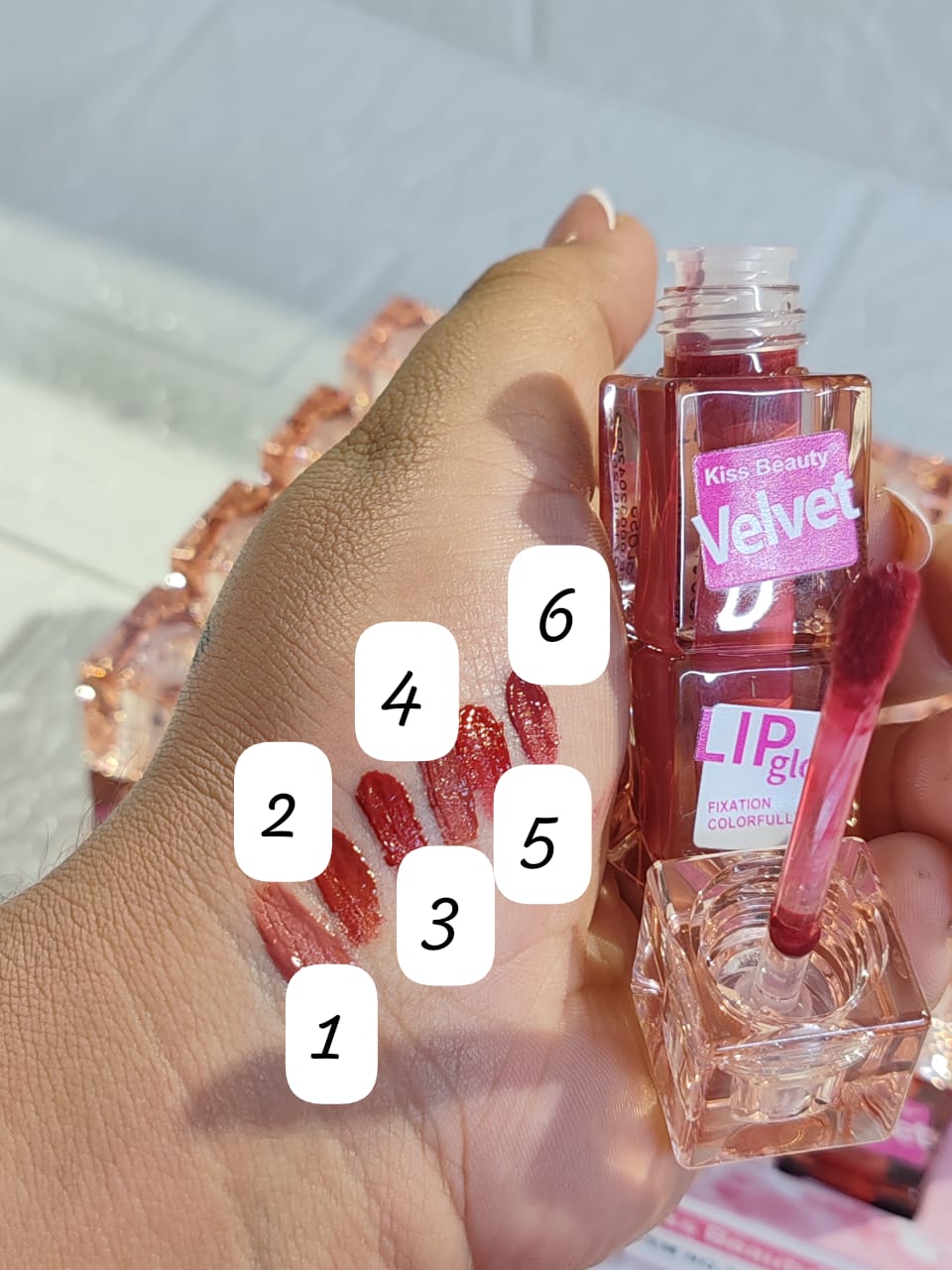 LIP GLOSS ACABADO VELVET