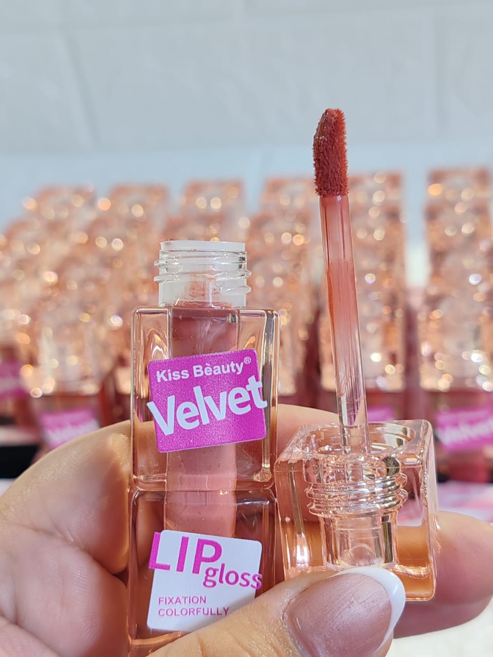 LIP GLOSS ACABADO VELVET